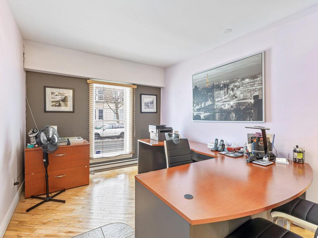 









4344

 - 4348


Rue de Verdun

,
Montréal (Verdun/Île-des-Soeurs),




QC
H4G1L8

