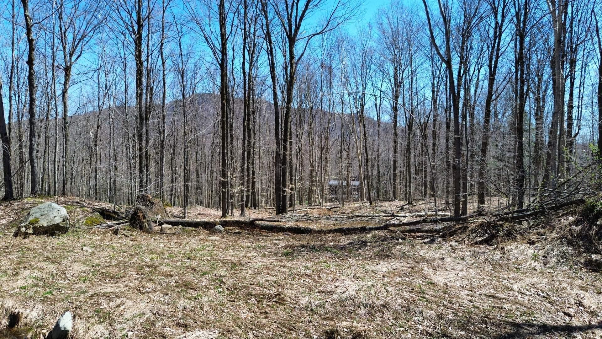 












Place de la Colline

,
Eastman,







QC
J0E1P0

