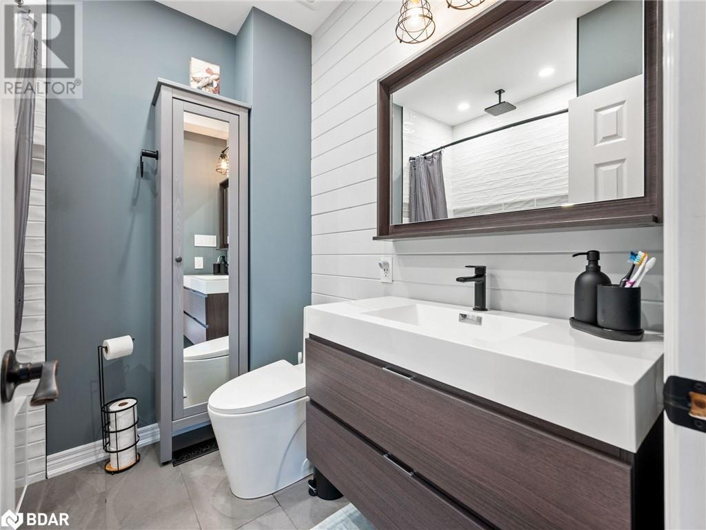 












102 TWENTY THIRD STREET

,
Toronto,




Ontario
M8V3N2


