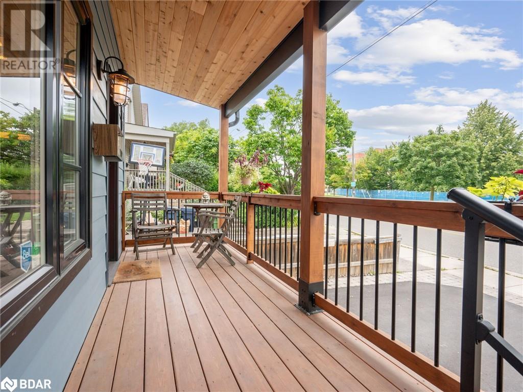 












102 TWENTY THIRD STREET

,
Toronto,




Ontario
M8V3N2

