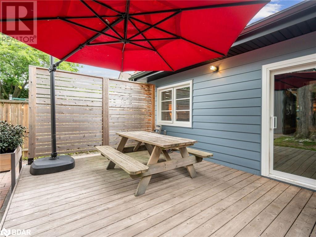 












102 TWENTY THIRD STREET

,
Toronto,




Ontario
M8V3N2

