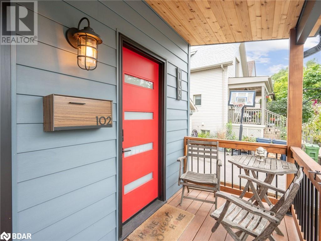 












102 TWENTY THIRD STREET

,
Toronto,




Ontario
M8V3N2

