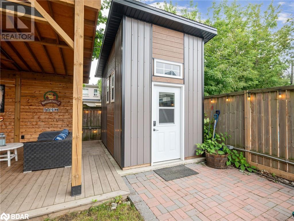 












102 TWENTY THIRD STREET

,
Toronto,




Ontario
M8V3N2


