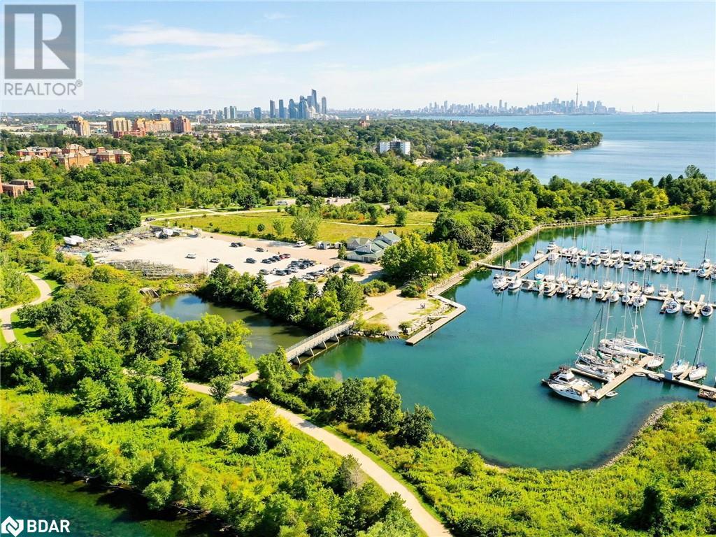 












102 TWENTY THIRD STREET

,
Toronto,




Ontario
M8V3N2

