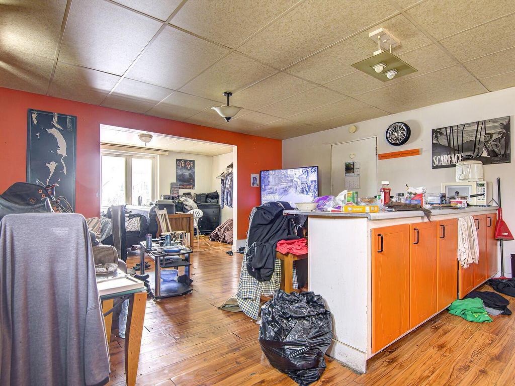 









1227

 - 1229


Rue Principale

,
Saint-Roch-de-l'Achigan,




QC
J0K3H0

