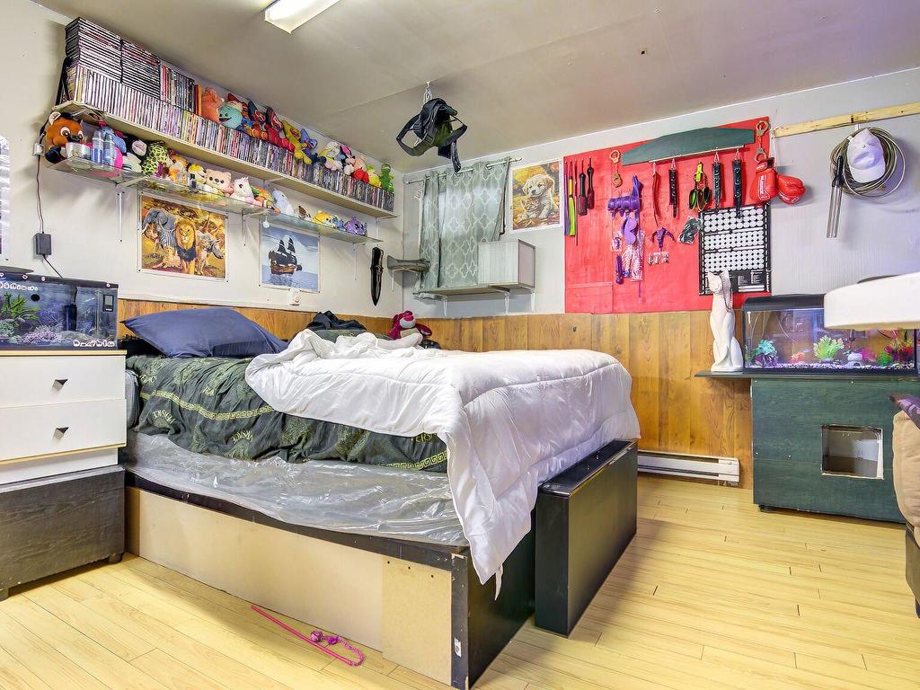 









1227

 - 1229


Rue Principale

,
Saint-Roch-de-l'Achigan,




QC
J0K3H0

