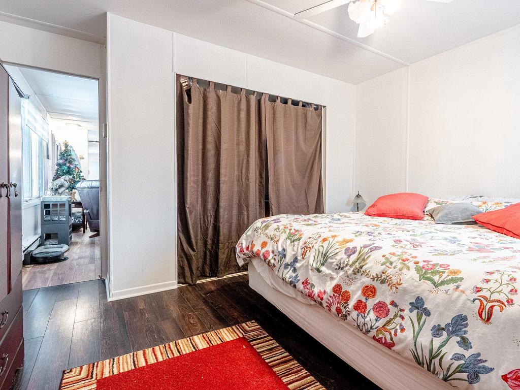 









2627


Rue des Genévriers

,
Sherbrooke (Brompton/Rock Forest/Saint-Élie/Deauville),




QC
J1R0G8

