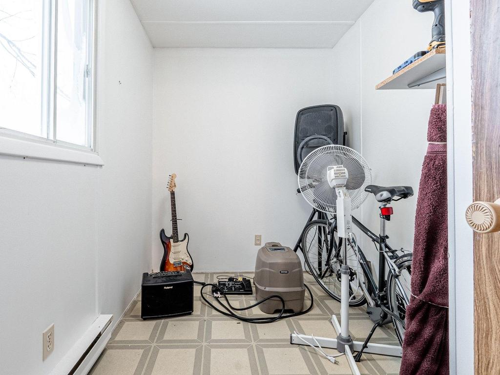 









2627


Rue des Genévriers

,
Sherbrooke (Brompton/Rock Forest/Saint-Élie/Deauville),




QC
J1R0G8

