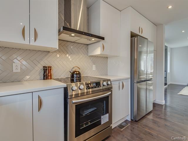 









231


Av. Clément

,
Dorval,




QC
H9S2T1

