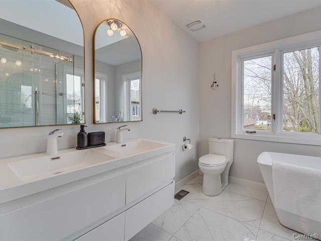 









231


Av. Clément

,
Dorval,




QC
H9S2T1

