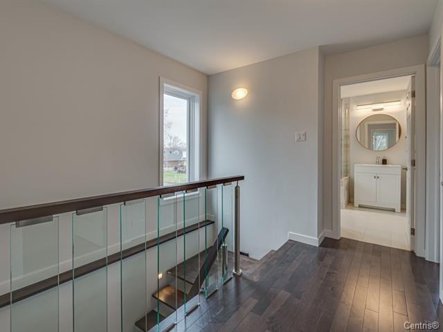 









231


Av. Clément

,
Dorval,




QC
H9S2T1

