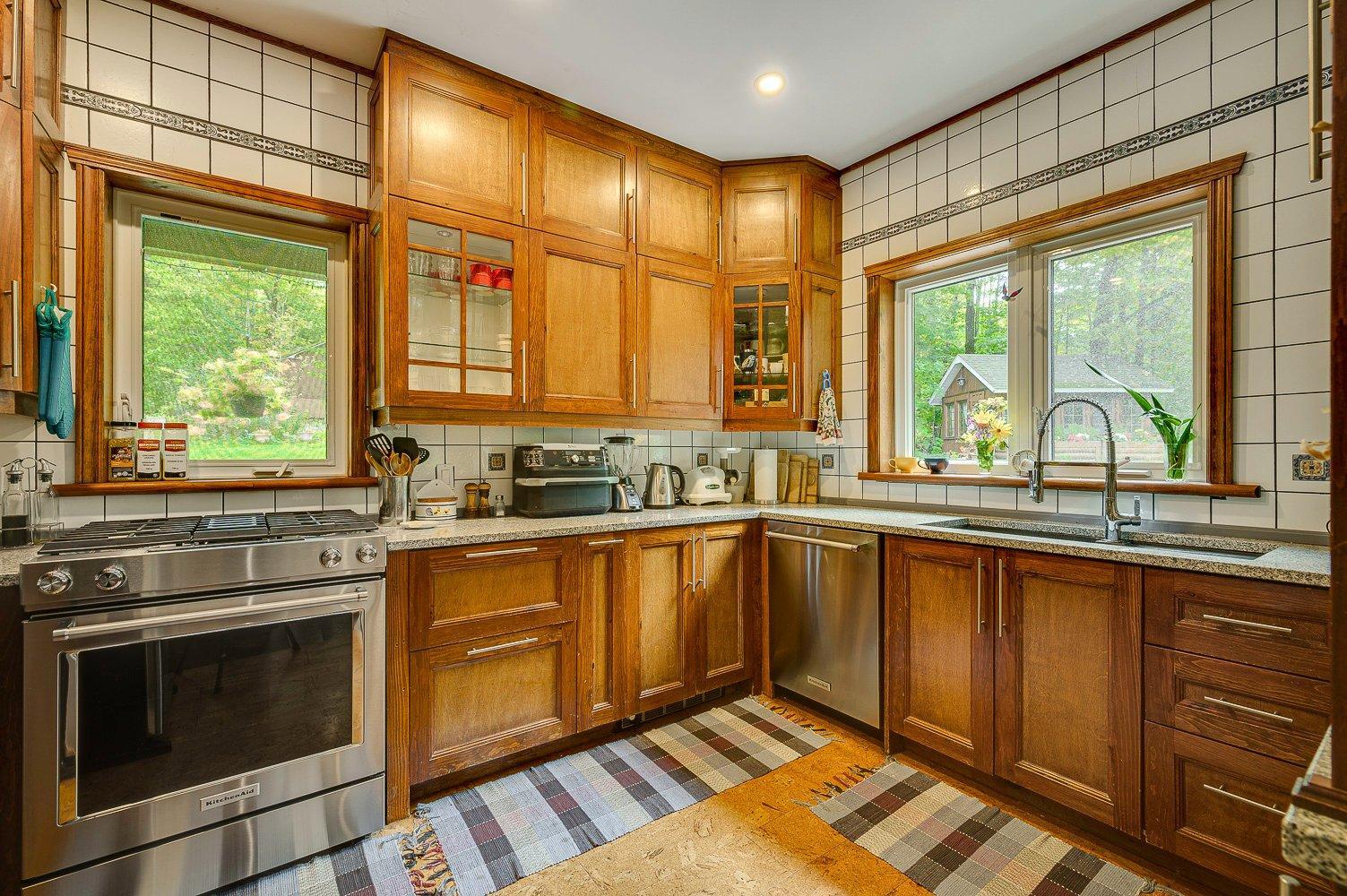 









1331


Rue Centrale

,
Prévost,




QC
J0R1T0

