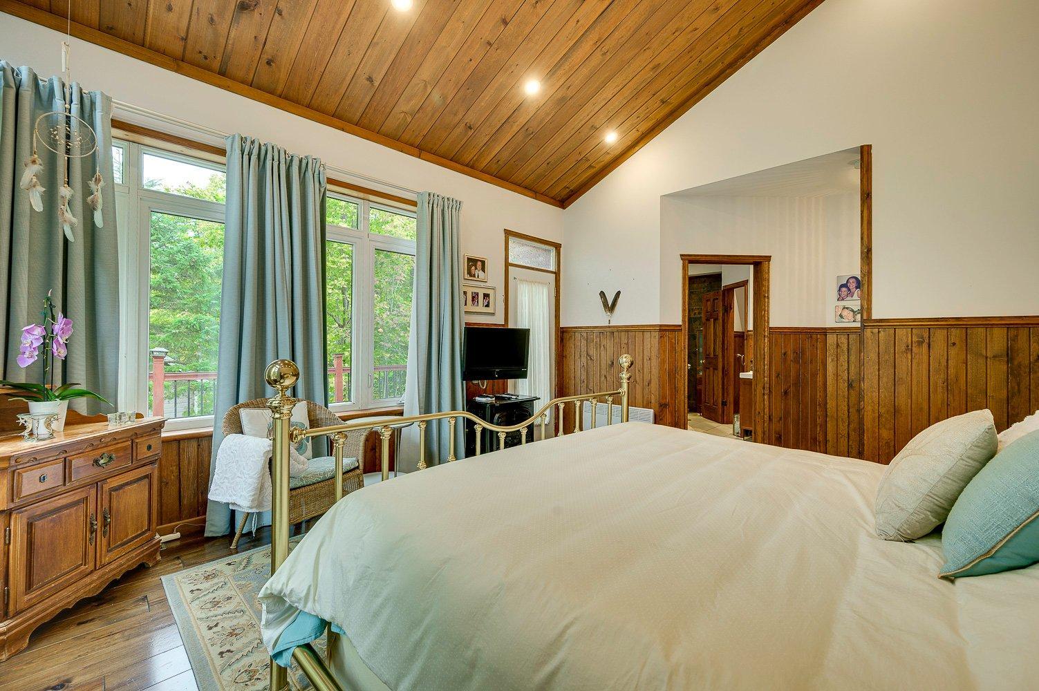 









1331


Rue Centrale

,
Prévost,




QC
J0R1T0

