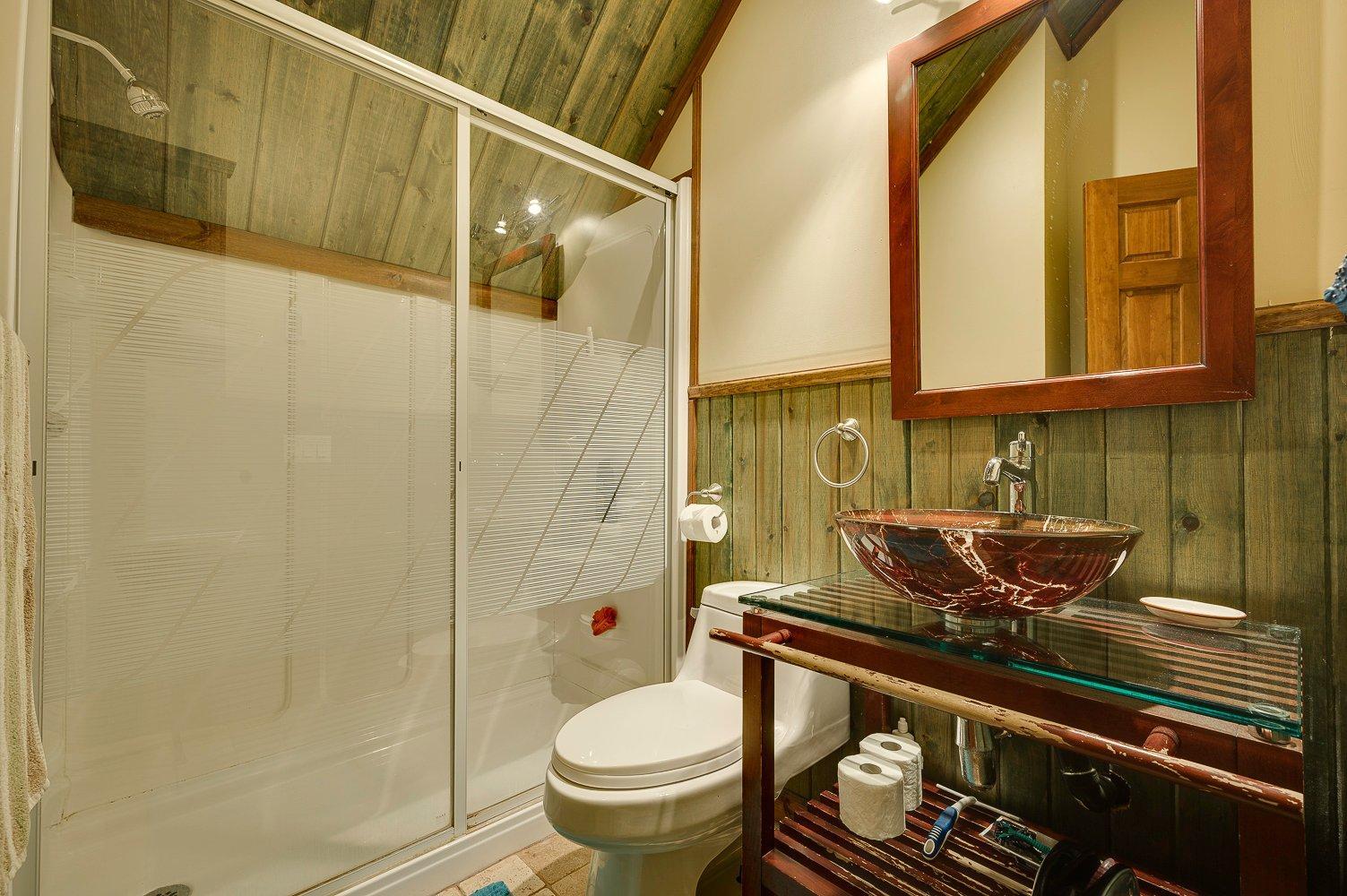 









1331


Rue Centrale

,
Prévost,




QC
J0R1T0

