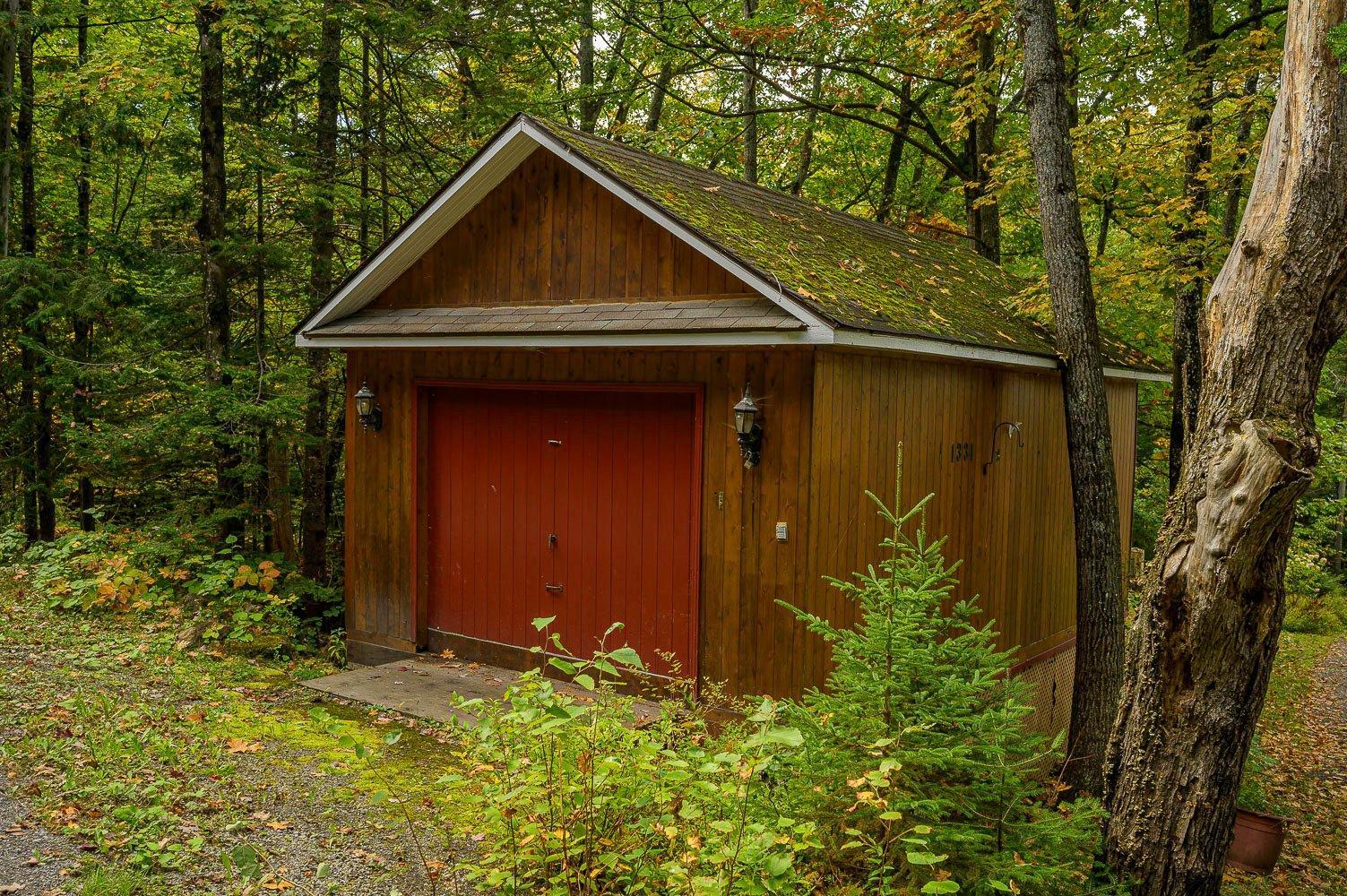 









1331


Rue Centrale

,
Prévost,




QC
J0R1T0

