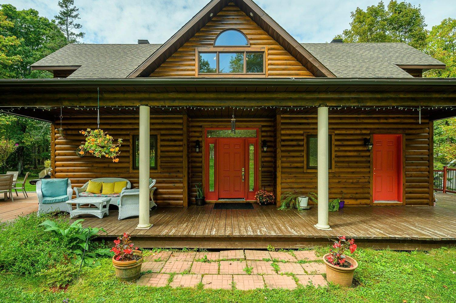 









1331


Rue Centrale

,
Prévost,




QC
J0R1T0

