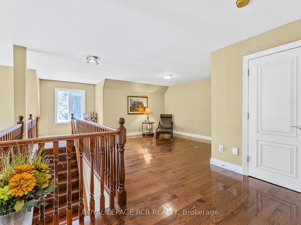 









30


Sandy Ridge

Court,
Whitchurch-Stouffville,




ON
L4A 2L4

