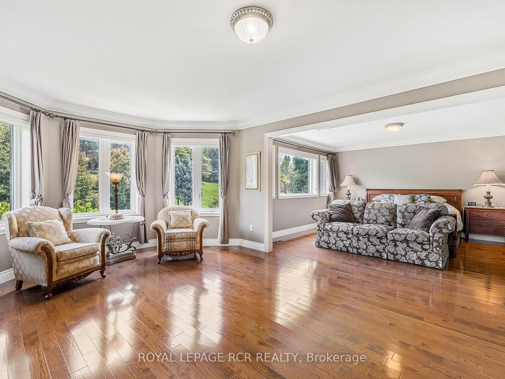 









30


Sandy Ridge

Court,
Whitchurch-Stouffville,




ON
L4A 2L4


