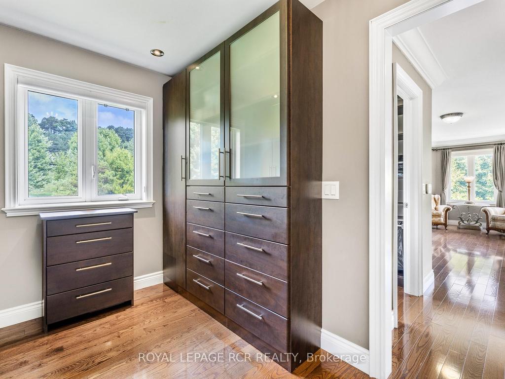 









30


Sandy Ridge

Court,
Whitchurch-Stouffville,




ON
L4A 2L4

