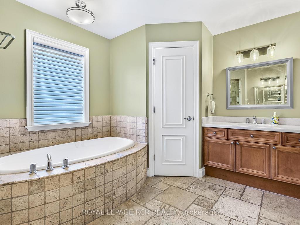 









30


Sandy Ridge

Court,
Whitchurch-Stouffville,




ON
L4A 2L4

