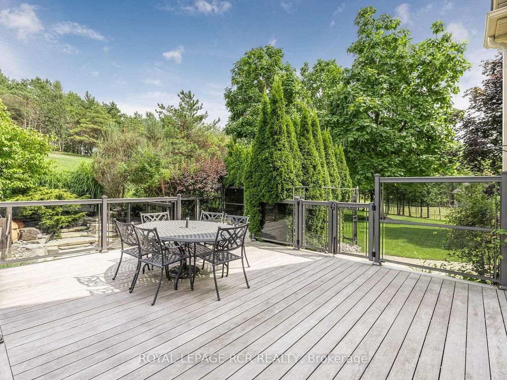 









30


Sandy Ridge

Court,
Whitchurch-Stouffville,




ON
L4A 2L4

