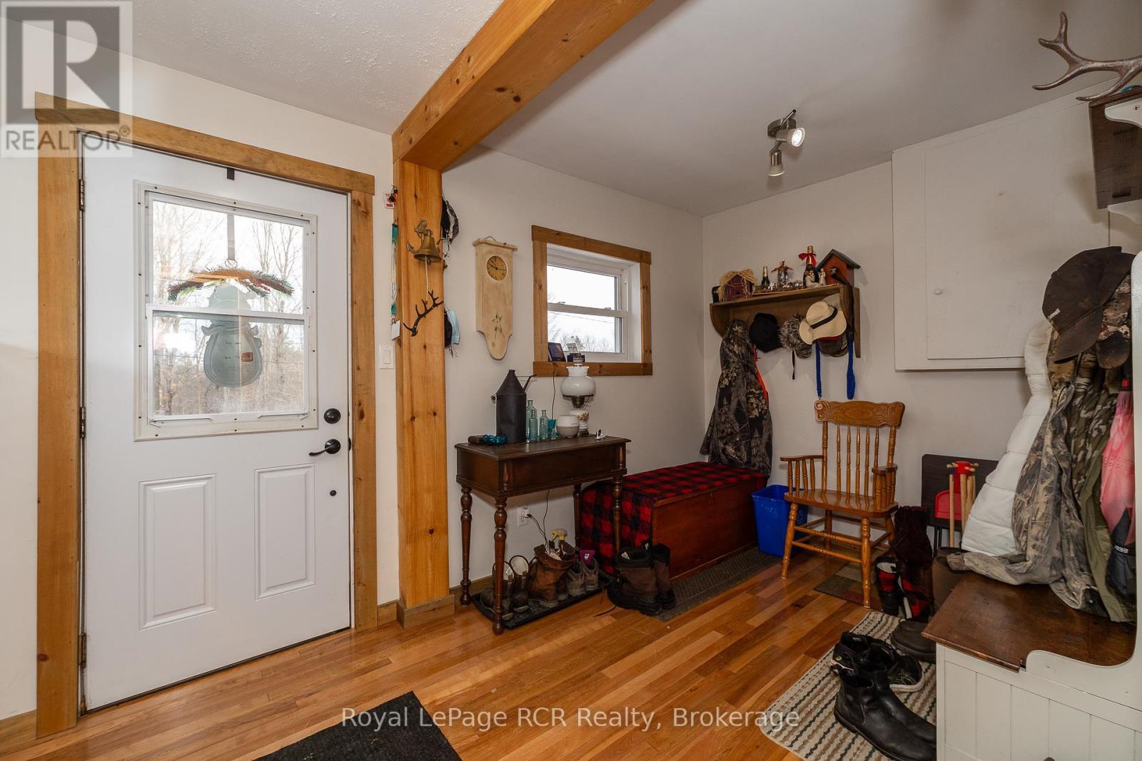 












206 CRAWFORD ROAD

,
Chatsworth,




Ontario
N0H1C0

