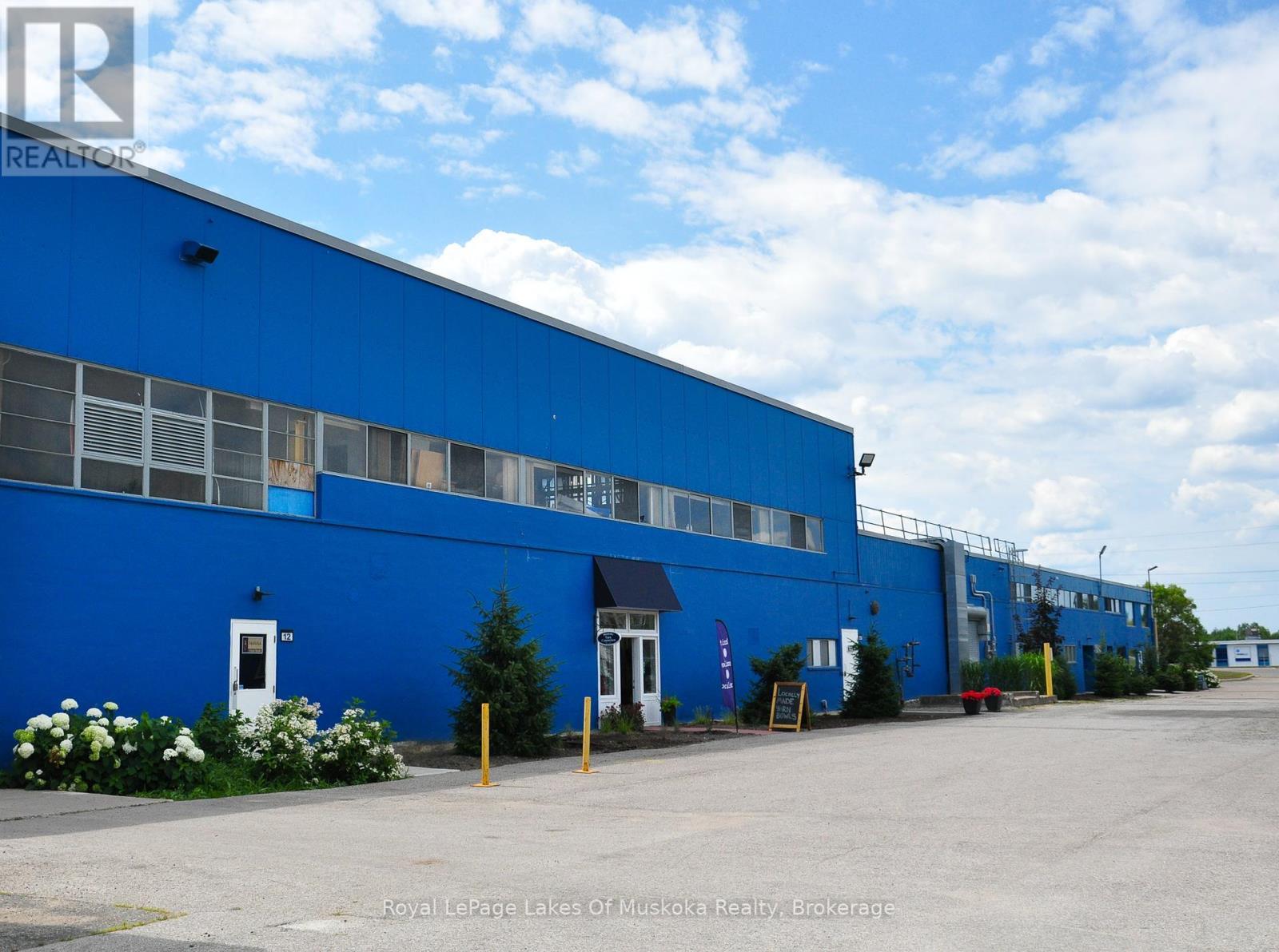 












345 ECCLESTONE DRIVE

,
Bracebridge (Draper),




Ontario
P1L1R1

