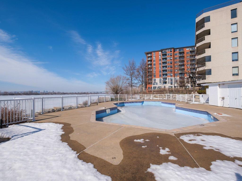 









8480


Rue St-Charles

, 2B,
Brossard,




QC
J4X2A5

