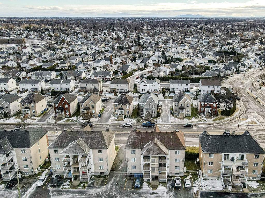 









635


Boul. le Bourg-Neuf

, G,
Repentigny (Le Gardeur),




QC
J5Z5A3

