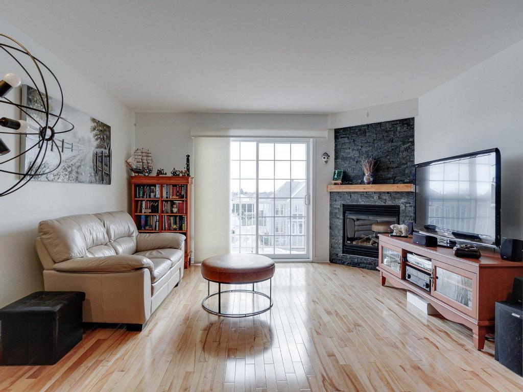 









635


Boul. le Bourg-Neuf

, G,
Repentigny (Le Gardeur),




QC
J5Z5A3

