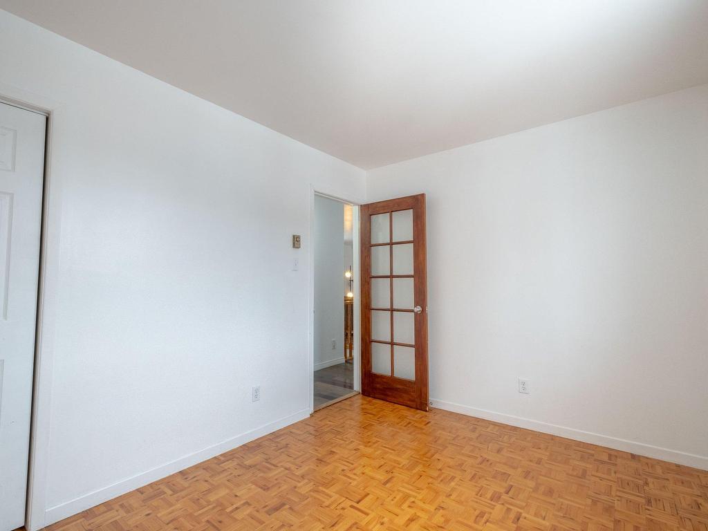 









10


Rue Capcour

,
Sorel-Tracy,




QC
J3P7P6


