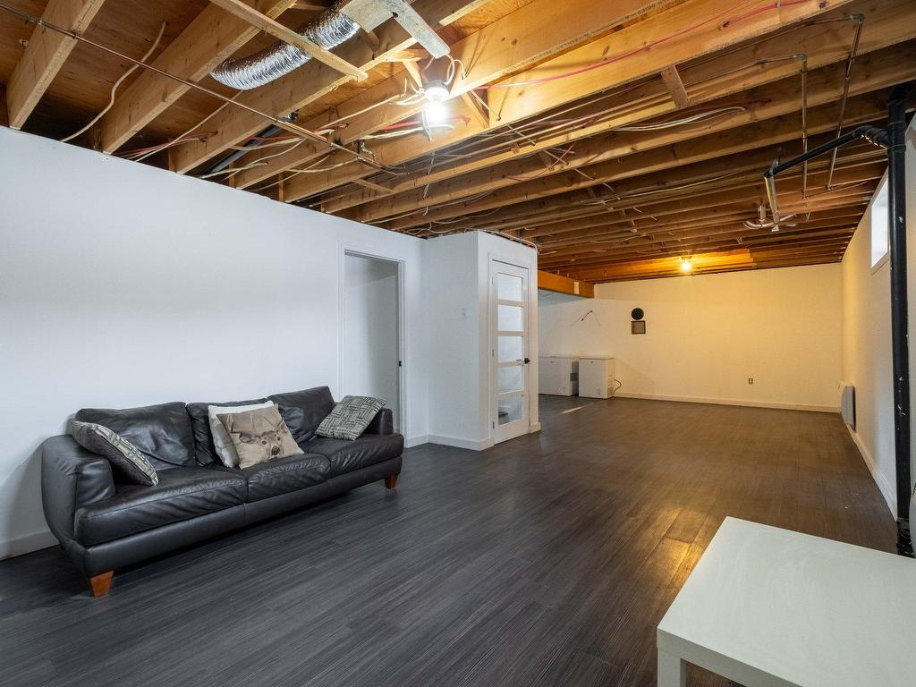 









10


Rue Capcour

,
Sorel-Tracy,




QC
J3P7P6

