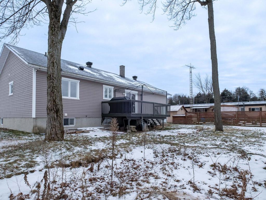 









10


Rue Capcour

,
Sorel-Tracy,




QC
J3P7P6

