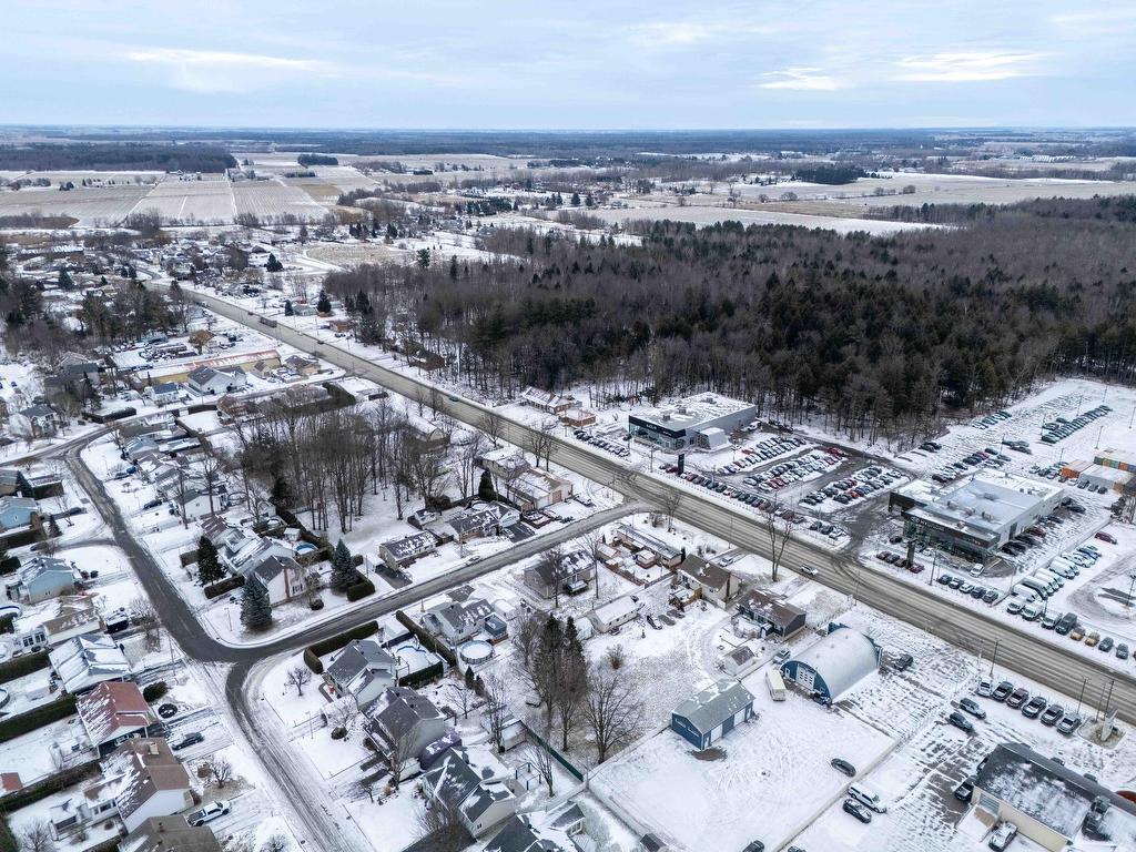 









10


Rue Capcour

,
Sorel-Tracy,




QC
J3P7P6


