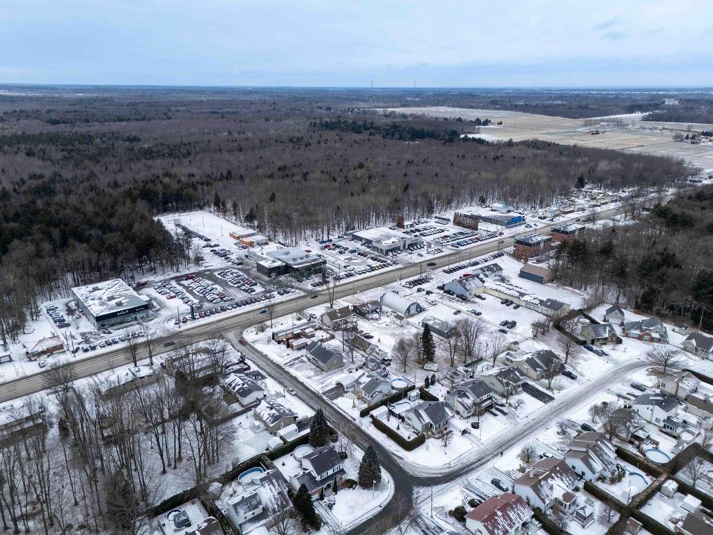 









10


Rue Capcour

,
Sorel-Tracy,




QC
J3P7P6

