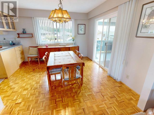 












7342 FIELD STREET

,
Powell River,




British Columbia
V8A1S9

