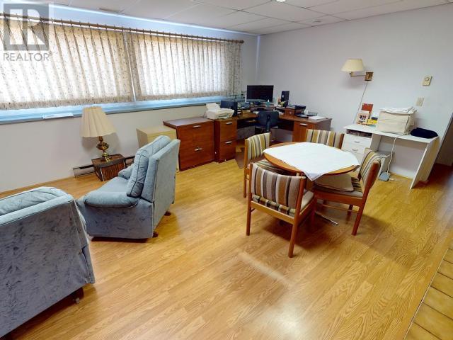 












7342 FIELD STREET

,
Powell River,




British Columbia
V8A1S9


