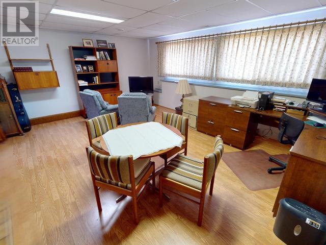 












7342 FIELD STREET

,
Powell River,




British Columbia
V8A1S9

