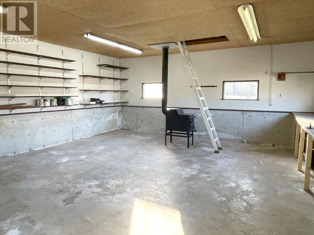 












7342 FIELD STREET

,
Powell River,




British Columbia
V8A1S9

