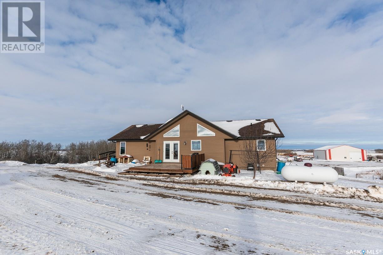 












Wiens acreage/farmland

,
Eye Hill Rm No. 382,







Saskatchewan
S0L2C0

