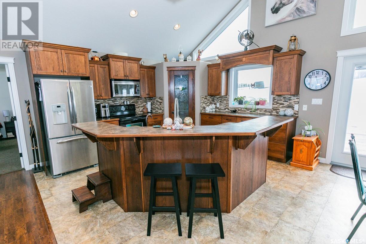 












Wiens acreage/farmland

,
Eye Hill Rm No. 382,







Saskatchewan
S0L2C0


