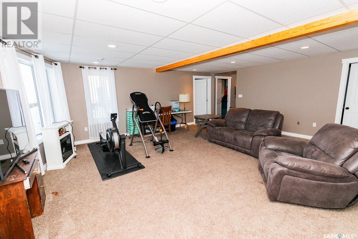 












Wiens acreage/farmland

,
Eye Hill Rm No. 382,







Saskatchewan
S0L2C0

