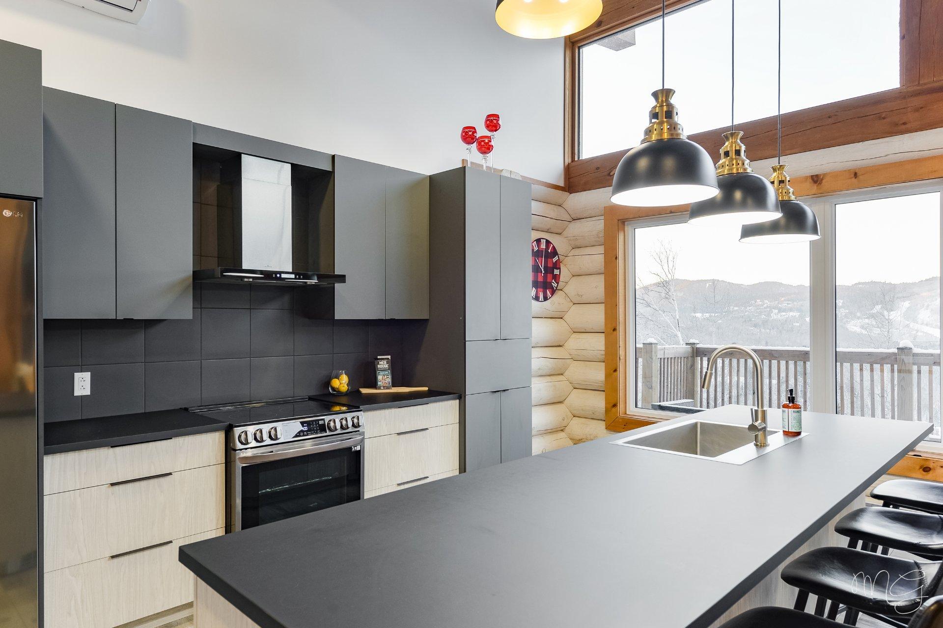 









51


Ch. des Crêtes

,
Saint-Côme,




QC
J0K2B0

