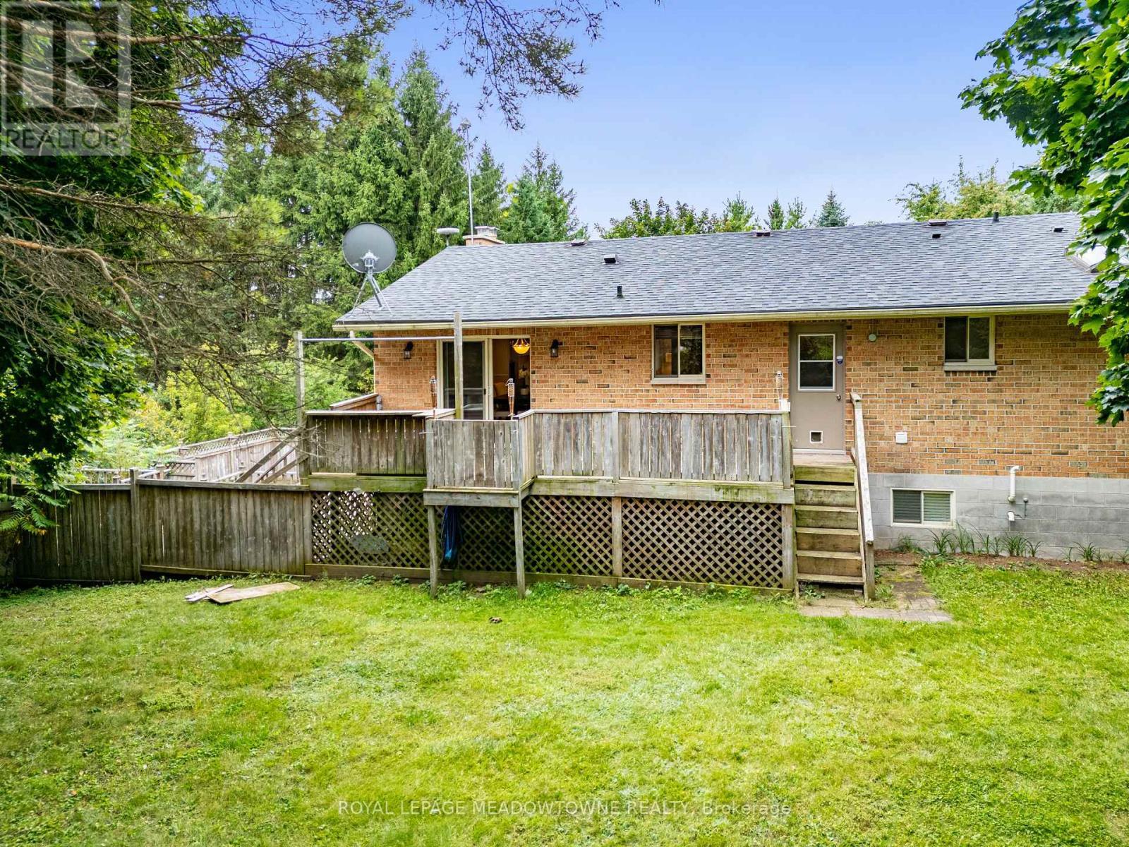 












13055 FOURTH LINE

,
Milton,




Ontario
N0B2K0

