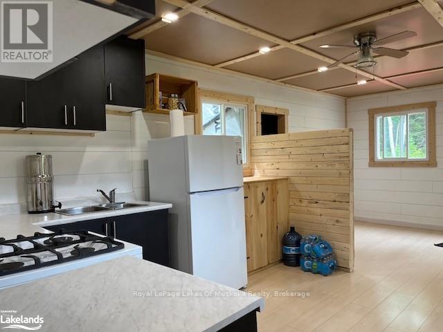 












116 - 93 RYE ROAD

,
Parry Sound Remote Area (Lount),




Ontario
P0A1X0

