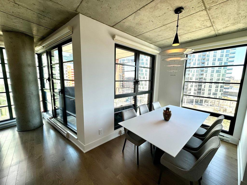 









1320


Rue Olier

, 802,
Montréal (Le Sud-Ouest),




QC
H3C0Y8

