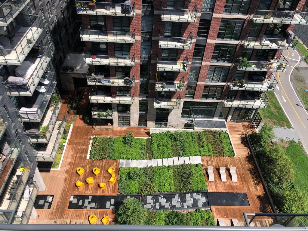 









1320


Rue Olier

, 802,
Montréal (Le Sud-Ouest),




QC
H3C0Y8

