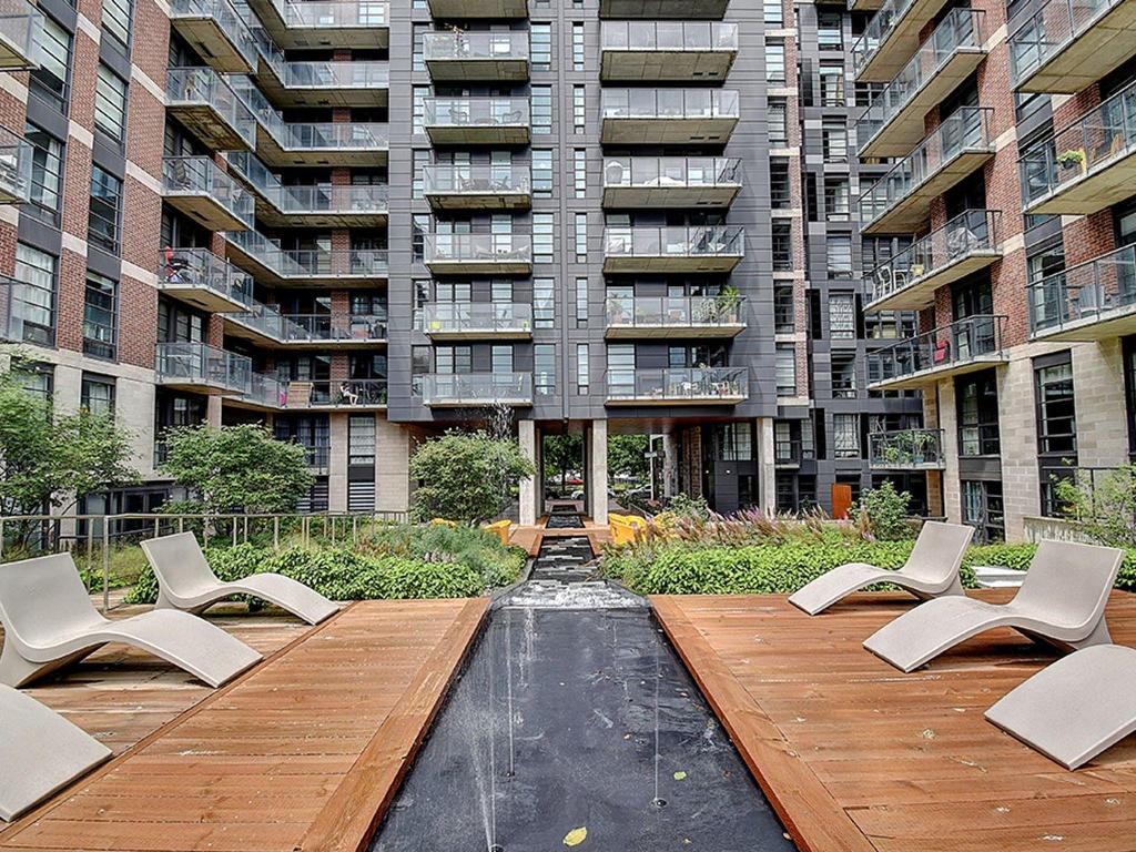 









1320


Rue Olier

, 802,
Montréal (Le Sud-Ouest),




QC
H3C0Y8

