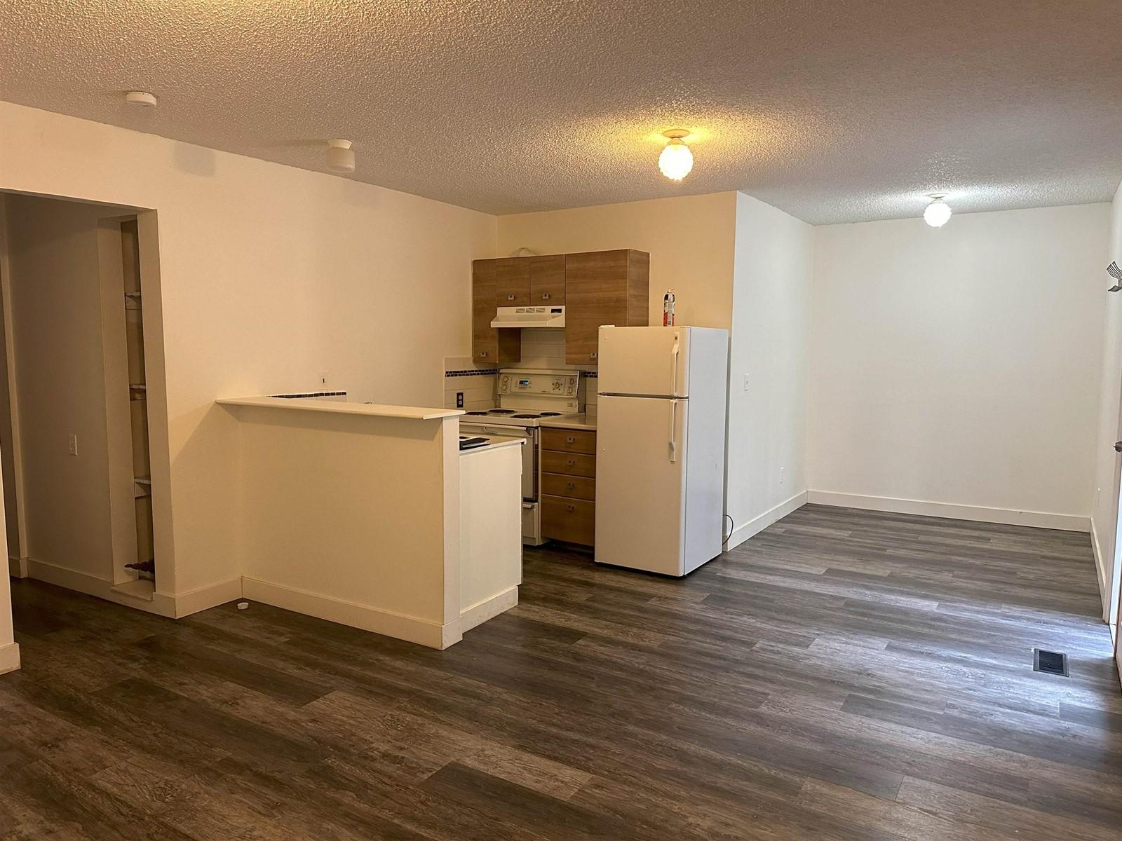 












17723 96 AVENUE

,
Surrey,







British Columbia
V4N4A9

