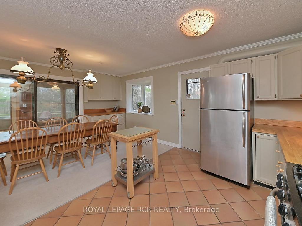









838742


4th

Line East,
Mulmur,




ON
L9V 0J7

